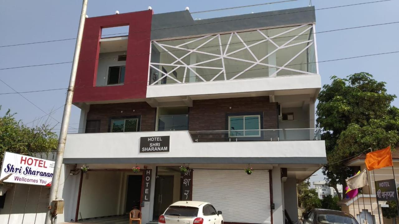 Hotel Shri Sharanam Maheshwar ภายนอก รูปภาพ